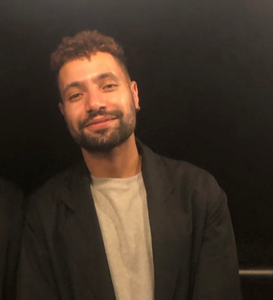 Conversation : Pissing Women, Sophy Rickett with Darren Biabowe Barnes