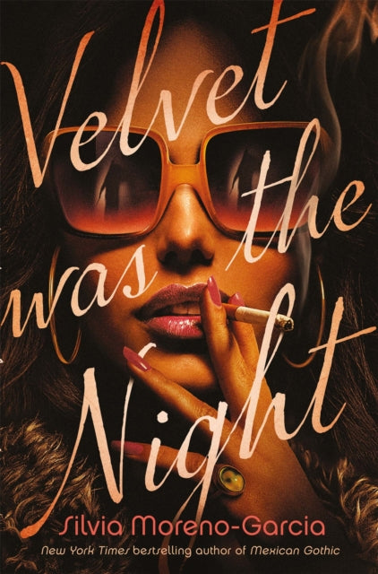 Velvet was the Night : President Obama's Summer Reading List 2022 pick-9781529417982